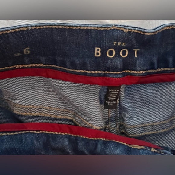 WHBM Boot Cut Jean Med Wash Size 6 - Picture 4 of 7